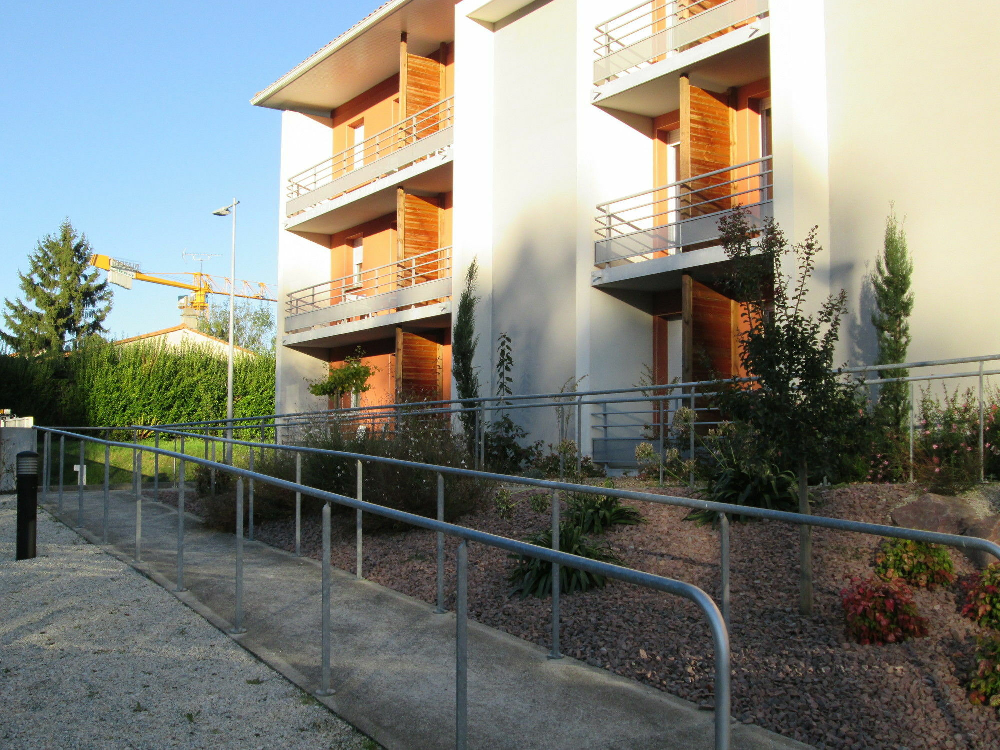 City Lodge Appart Hotel Niort Exterior photo